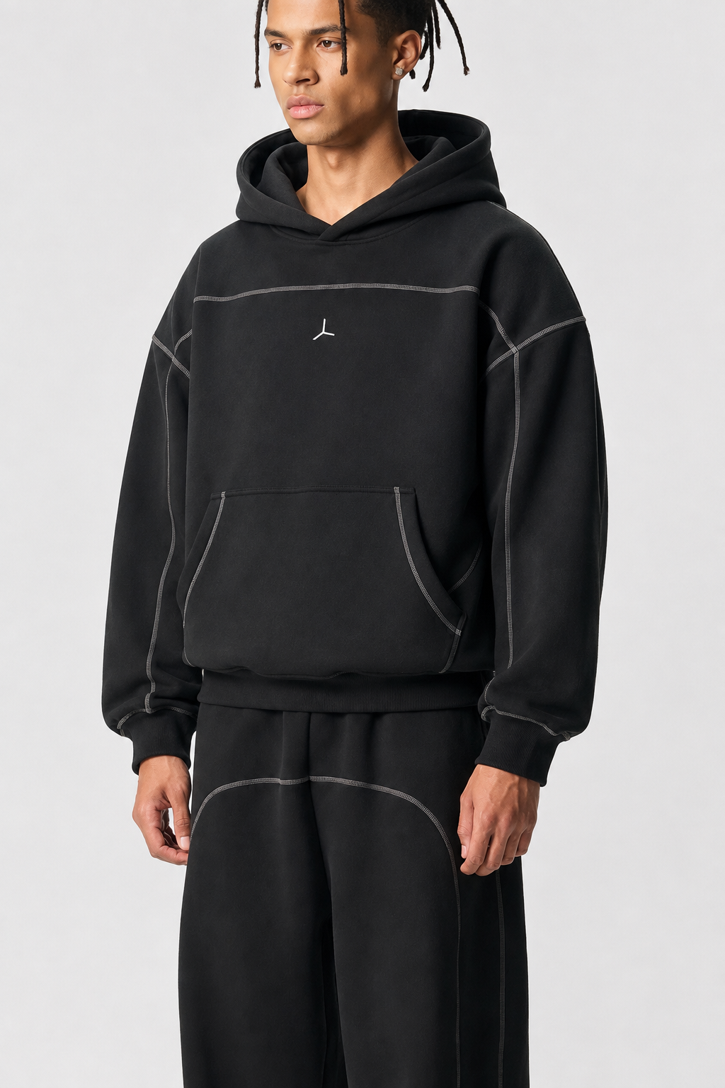 CONTRAST STITCH BOXY HOODIE