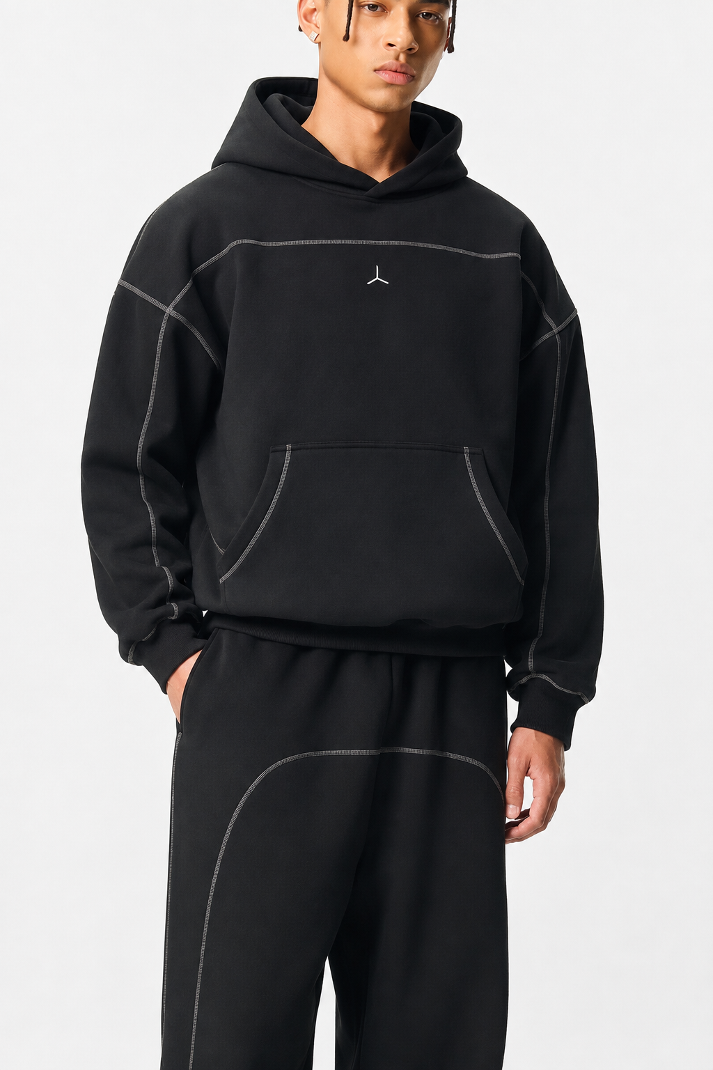 CONTRAST STITCH BOXY HOODIE