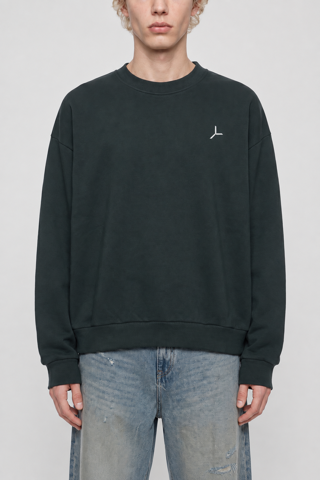 BOXY FLEECE CREWNECK