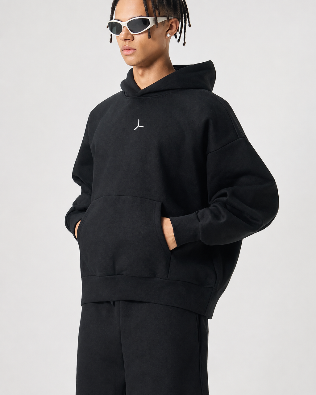 HEAVYWEIGHT OVERSIZED HOODIE