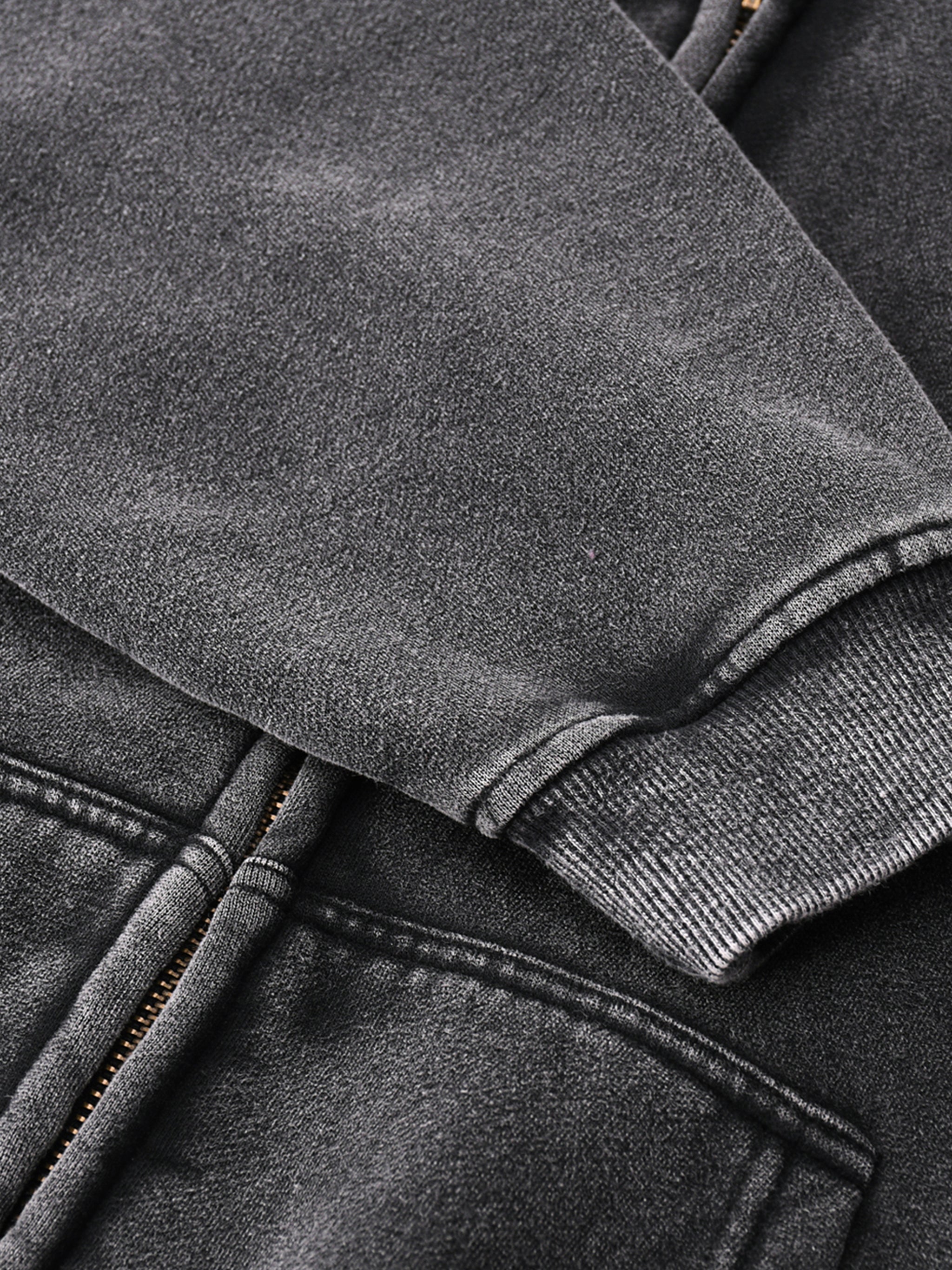 BOXY ZIP HOODIE