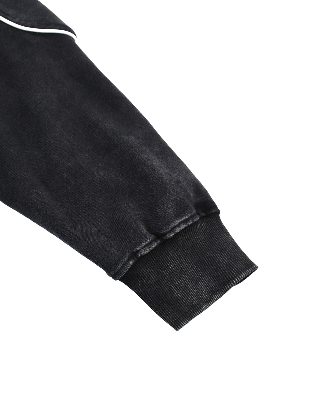 MINERAL WASH PIPED CREWNECK