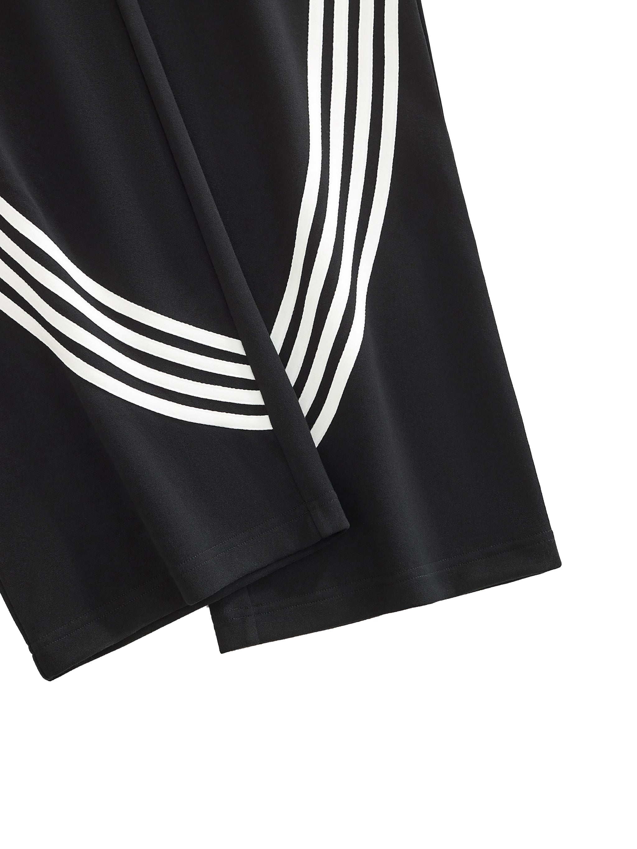 CURVED STRIPE SWEATPANT